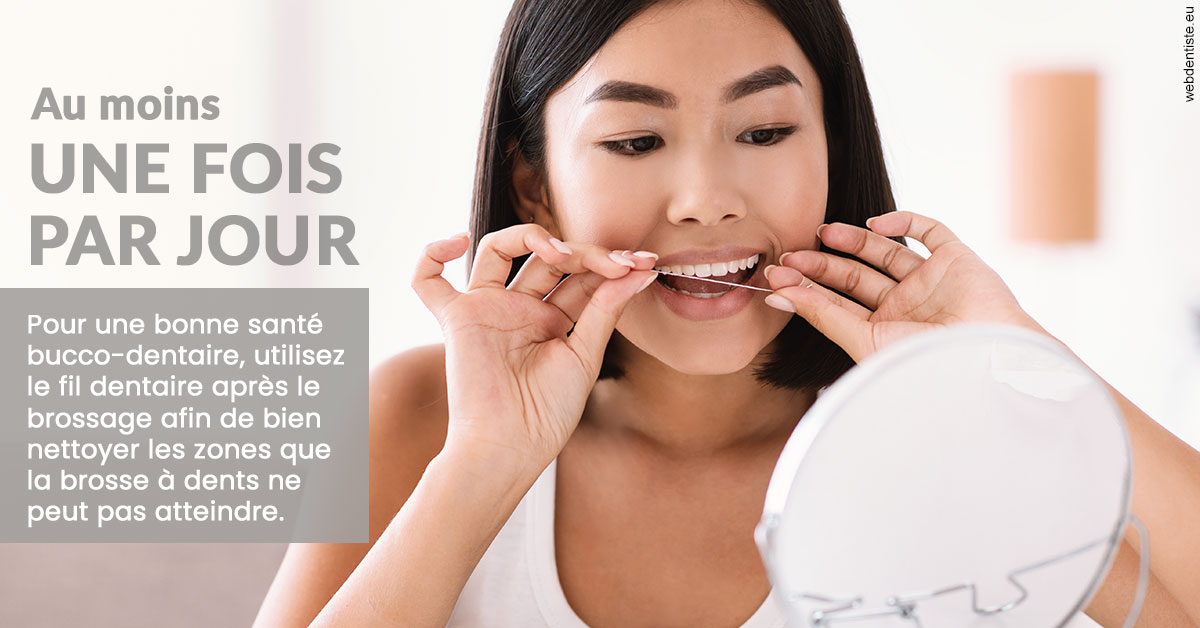 https://www.dentiste-bruxelles-iovleff.be/T2 2023 - Fil dentaire 1
